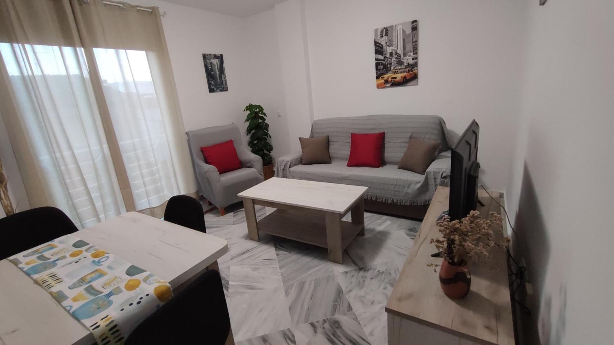 Apartamentos Seneca Junto Al Centro Малага Экстерьер фото